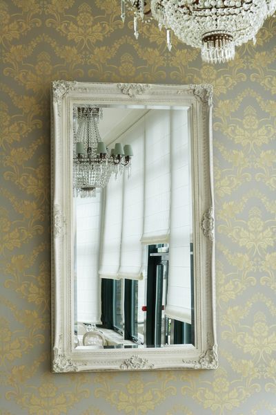 Raffrollo-Systeme, SG 2350, Colorama 1, Room shot "Hotel Chateau Gütsch", Lucerne, Switzerland