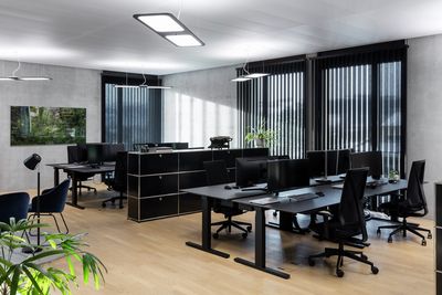 Vertikal-Lamellen, SG 2960, Colorama 2, Office, Bern, Switzerland