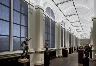 Systèmes stores enrouleurs, SG 4960, Multiscreen 1-10%, Sempergalerie, Dresdner Zwinger, Dresden, Germany