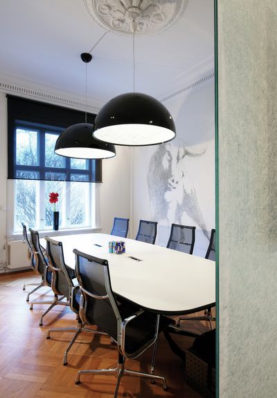 Rollo-Systeme, Multiscreen 1-10%, Room shot "Red Bull Office", Oslo, Norway